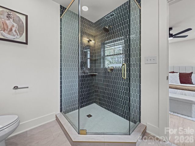 4817 Ridgeley Drive, Charlotte, NC 28208