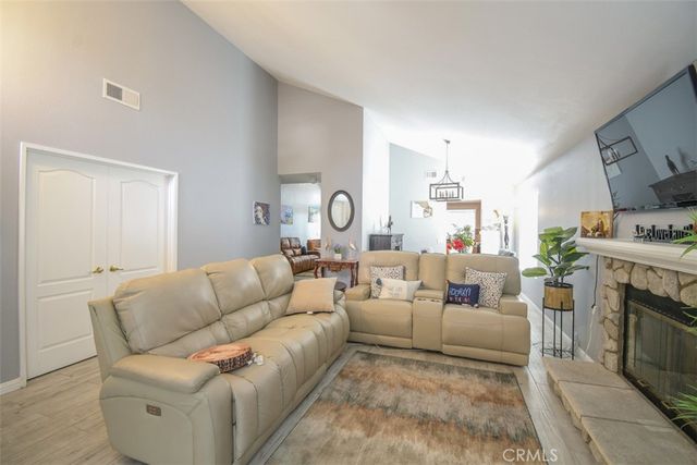 39520 Countryside, Murrieta, CA 92562