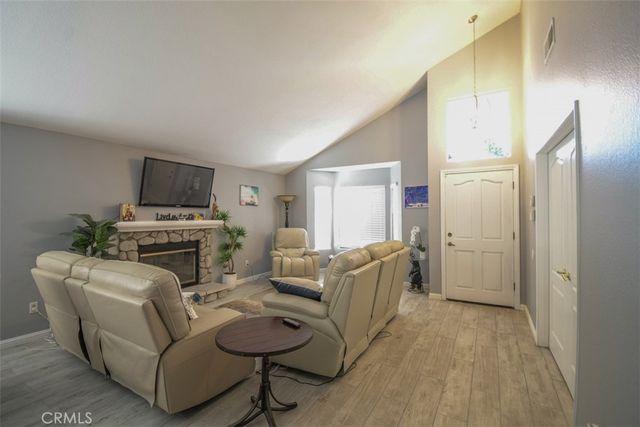 39520 Countryside, Murrieta, CA 92562