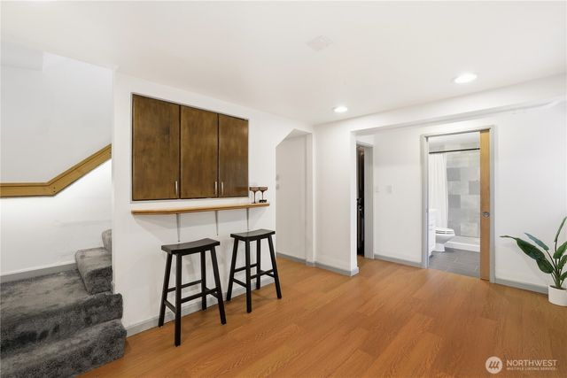 8605 46th Avenue SW, Seattle, WA 98136