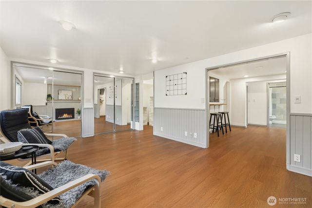 8605 46th Avenue SW, Seattle, WA 98136