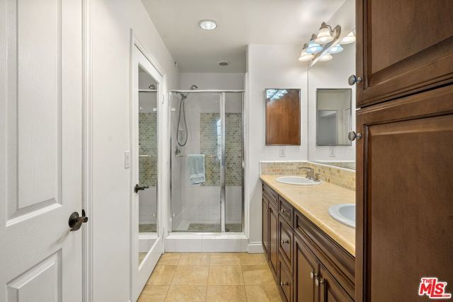 12975 Agustin Place 418, Los Angeles, CA 90094