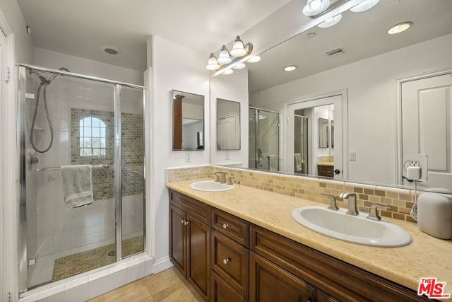 12975 Agustin Place 418, Los Angeles, CA 90094