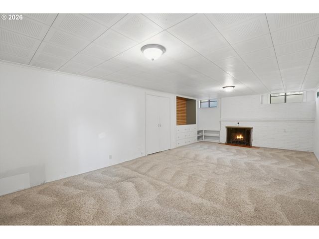 7214 Sw 10TH Ave, Portland, OR 97219