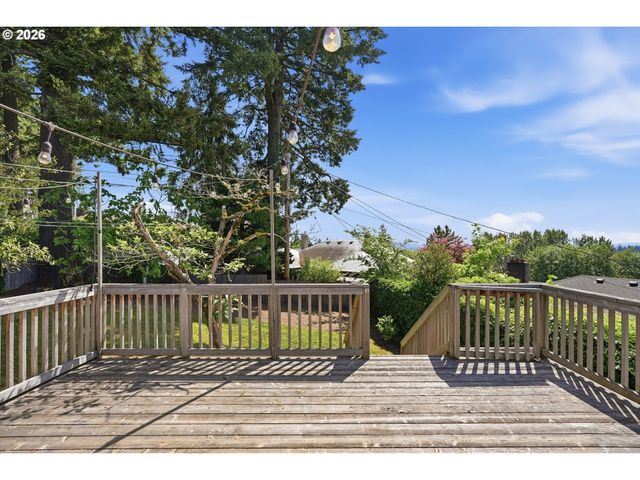 7214 Sw 10TH Ave, Portland, OR 97219