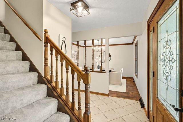 831 River Road, Hinckley, OH 44233