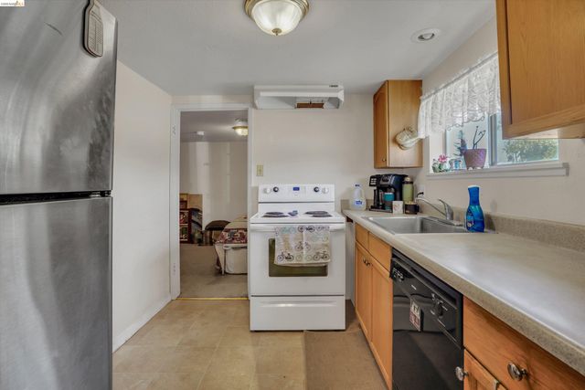 2080 Ohara Ave, Oakley, CA 94561