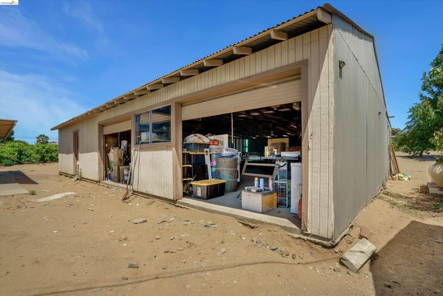 2080 Ohara Ave, Oakley, CA 94561