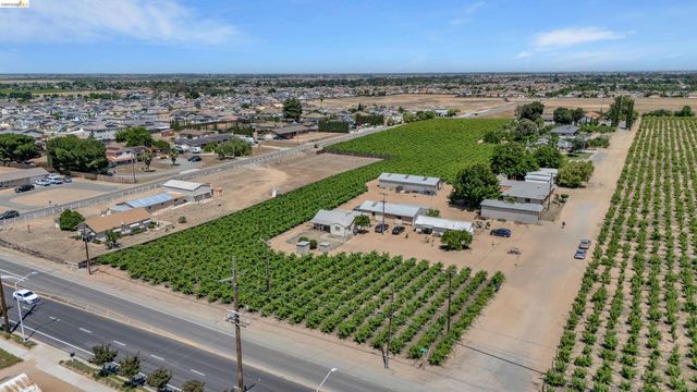 2080 Ohara Ave, Oakley, CA 94561