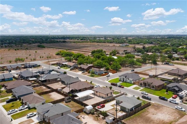 824 Pelican Street, Alamo, TX 78516