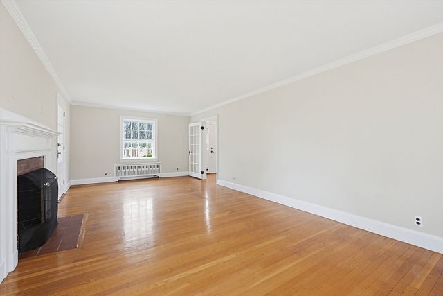 155 Bond St, Norwood, MA 02062