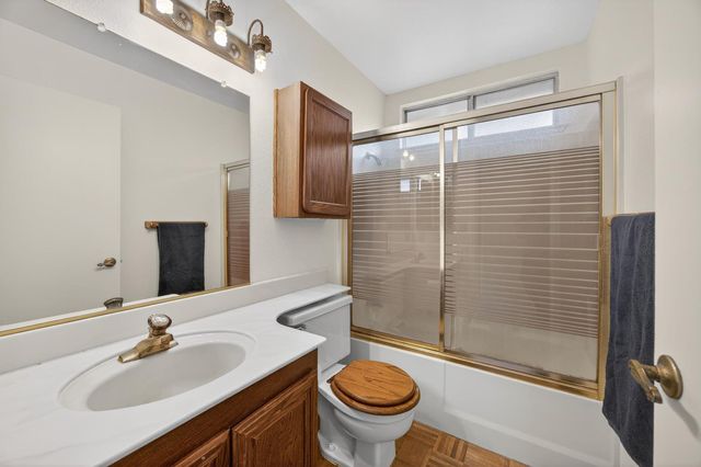 7998 Caceres Way, Sacramento, CA 95823