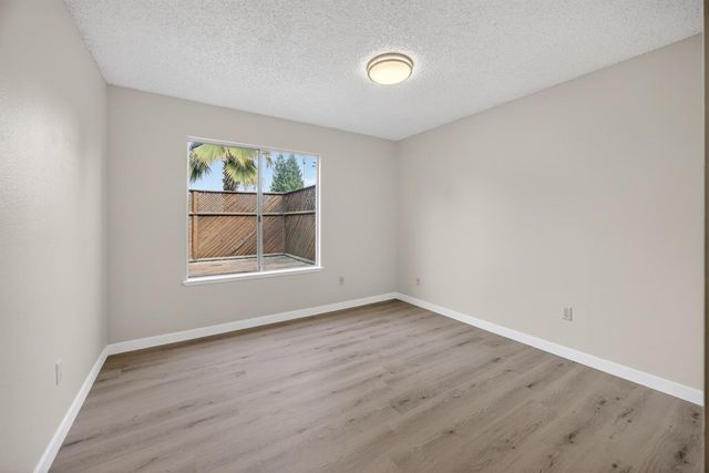 7998 Caceres Way, Sacramento, CA 95823