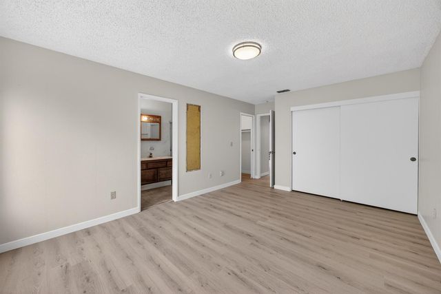 7998 Caceres Way, Sacramento, CA 95823