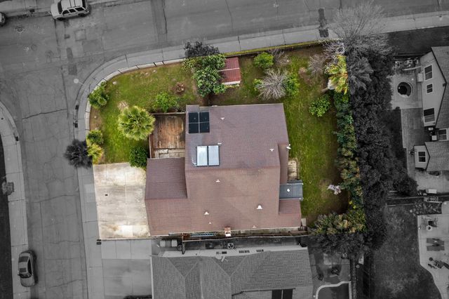 7998 Caceres Way, Sacramento, CA 95823