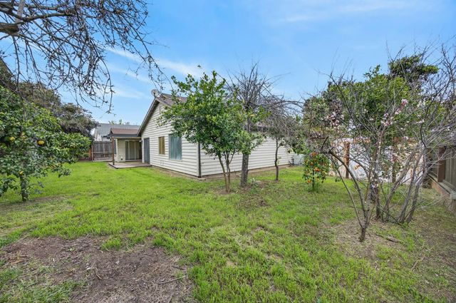 7998 Caceres Way, Sacramento, CA 95823