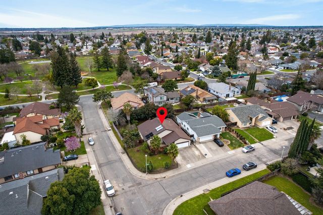 7998 Caceres Way, Sacramento, CA 95823