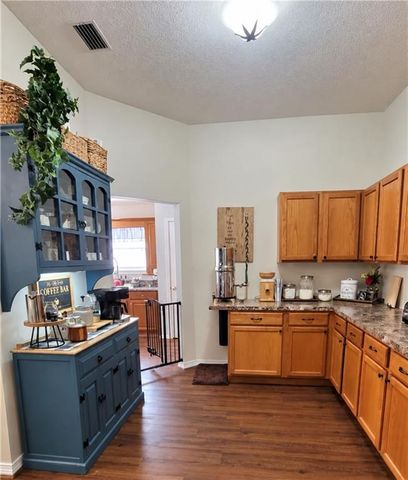 2135 Spring Grove E, Mobile, AL 36695