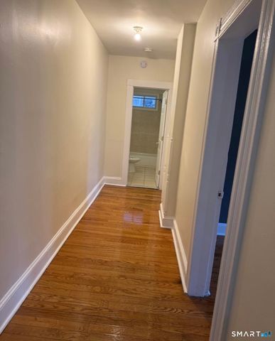 1018 Hancock Avenue 3L, Bridgeport, CT 06605