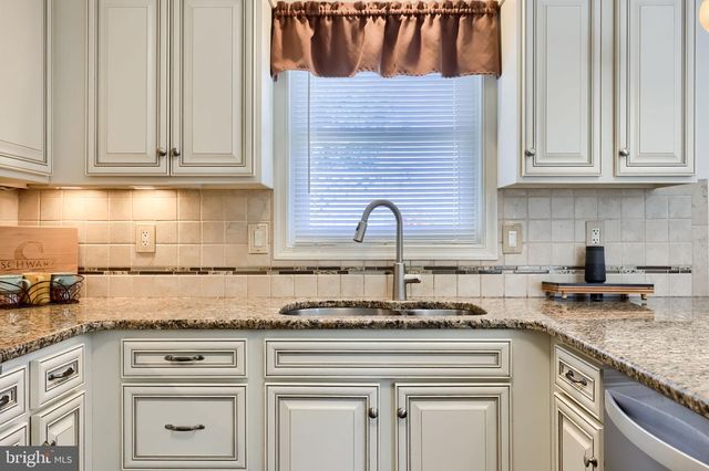 91 BUCHLAND RD, Ephrata, PA 17522