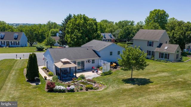 91 BUCHLAND RD, Ephrata, PA 17522