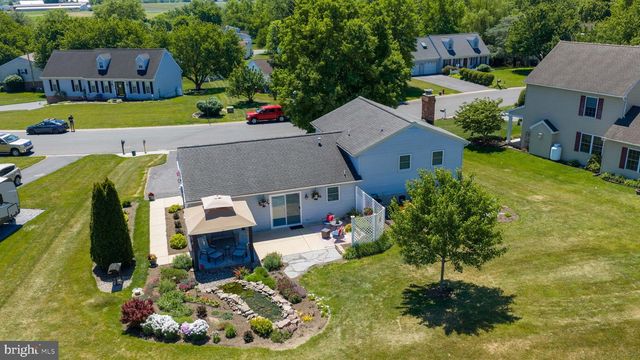 91 BUCHLAND RD, Ephrata, PA 17522
