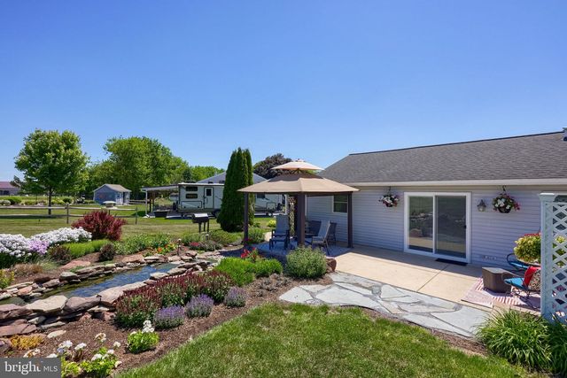 91 BUCHLAND RD, Ephrata, PA 17522