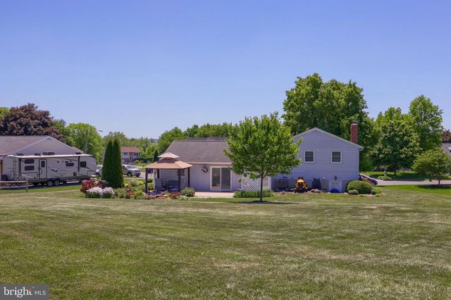 91 BUCHLAND RD, Ephrata, PA 17522