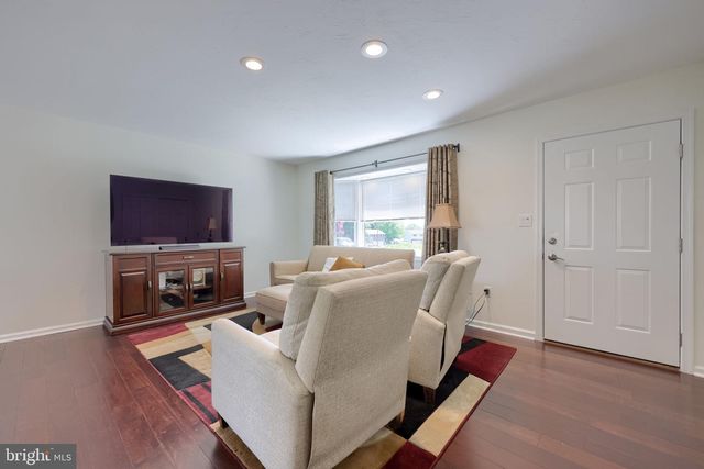 91 BUCHLAND RD, Ephrata, PA 17522