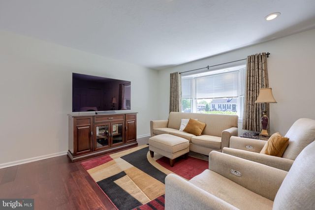 91 BUCHLAND RD, Ephrata, PA 17522