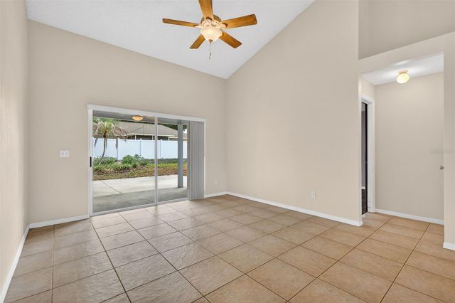 2615 MAYWOOD ST, Eustis, FL 32726