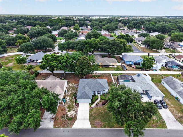 2615 MAYWOOD ST, Eustis, FL 32726