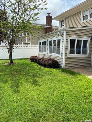 2861 Terrell Avenue, Oceanside, NY 11572