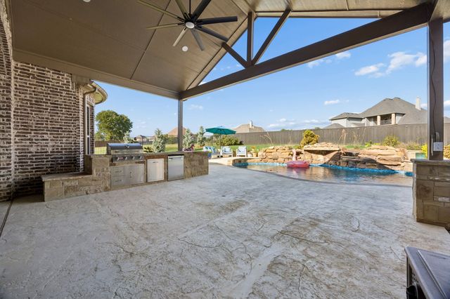 1000 Braewood Court, Oak Point, TX 75068