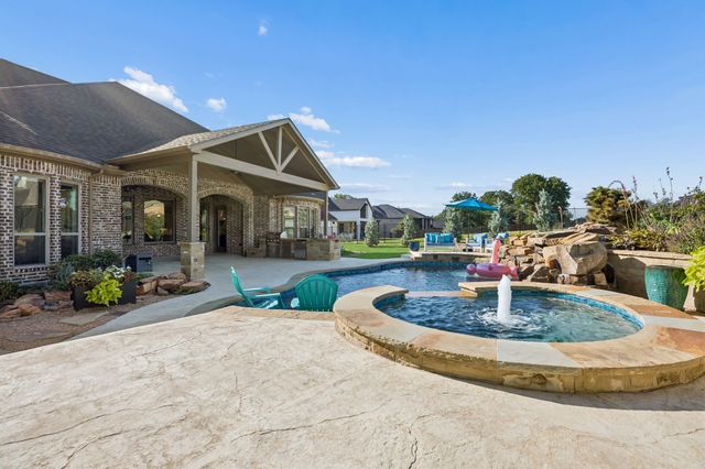 1000 Braewood Court, Oak Point, TX 75068