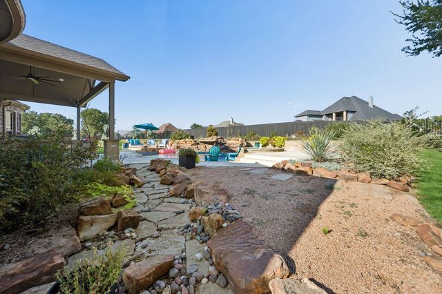 1000 Braewood Court, Oak Point, TX 75068