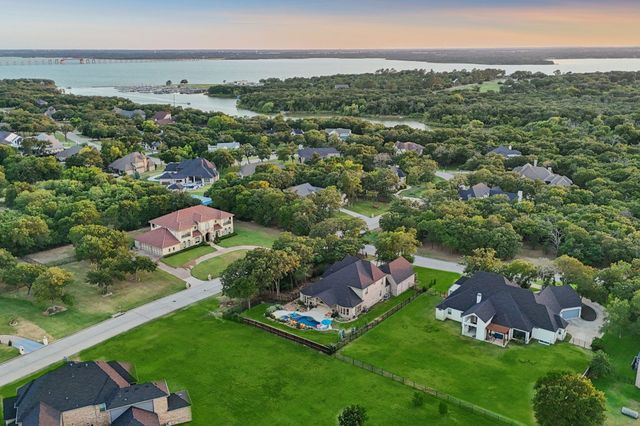 1000 Braewood Court, Oak Point, TX 75068