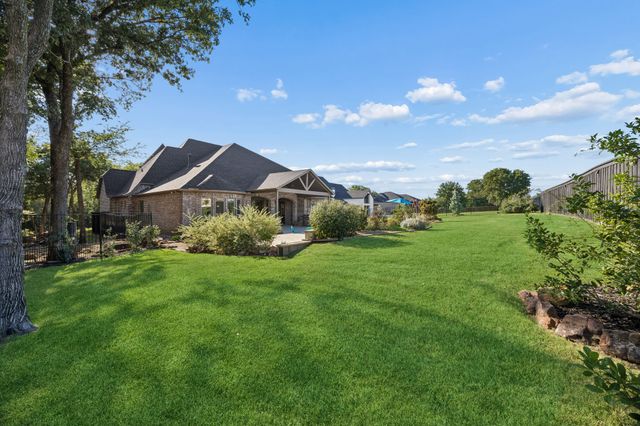 1000 Braewood Court, Oak Point, TX 75068