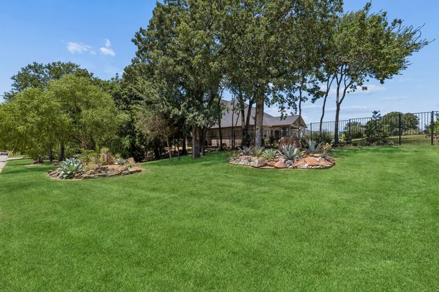 1000 Braewood Court, Oak Point, TX 75068