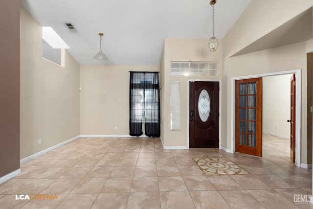 3515 Bathurst Avenue, Bakersfield, CA 93313