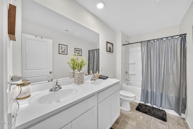 229 Crockett Drive, Church Hill, TN 37642