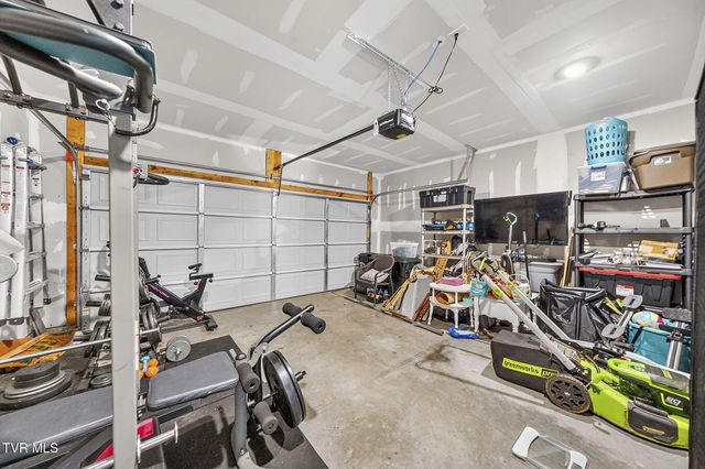 229 Crockett Drive, Church Hill, TN 37642