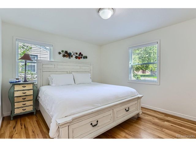 1525 S Bellaire St, Denver, CO 80222