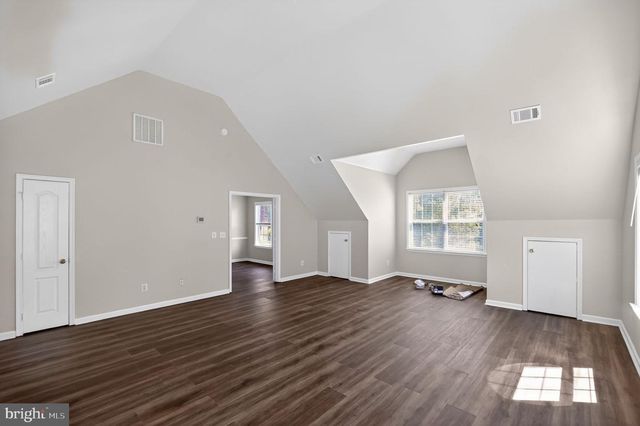 3627 SERENDIPITY RD, Woodbridge, VA 22193