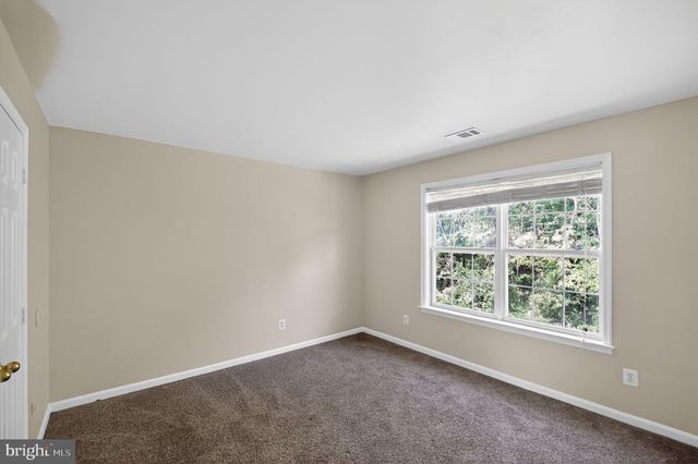 3627 SERENDIPITY RD, Woodbridge, VA 22193