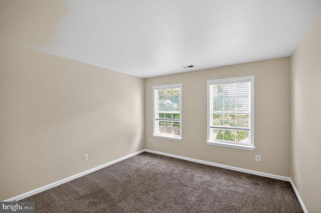 3627 SERENDIPITY RD, Woodbridge, VA 22193
