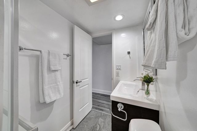 516 Osprey Drive 16c, Delray Beach, FL 33444