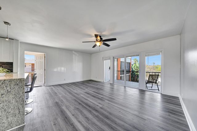 516 Osprey Drive 16c, Delray Beach, FL 33444