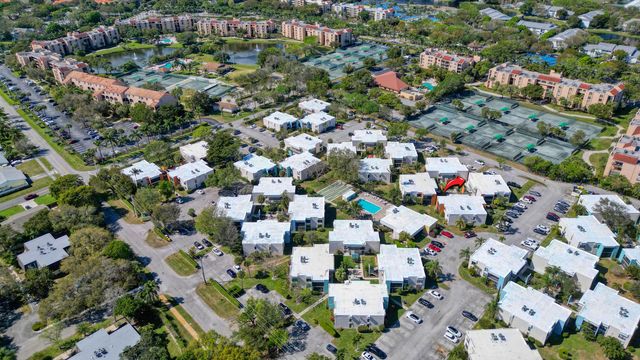 516 Osprey Drive 16c, Delray Beach, FL 33444