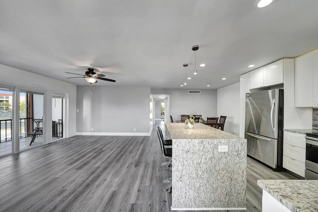 516 Osprey Drive 16c, Delray Beach, FL 33444